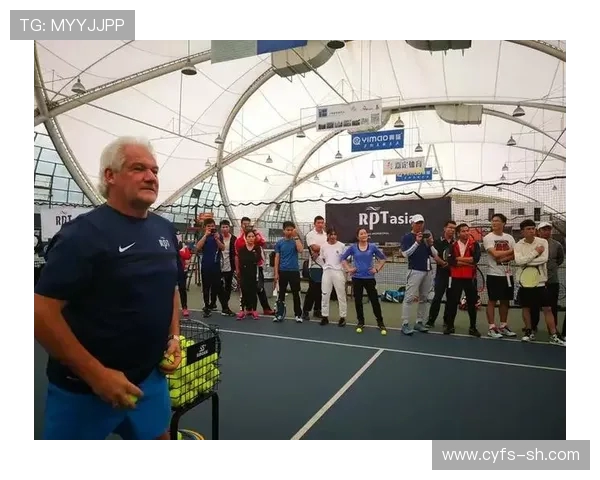 上海网球队个人能力排名创新高展现出卓越实力与团队协作的完美结合 上海网球队个人能力排名创新高展现出卓越实力与团队协作的完美结合