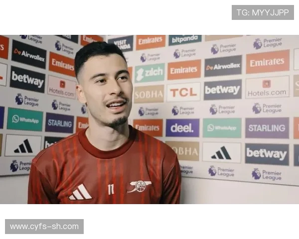 马丁内利的崛起之路：从青涩小将到足球明星的传奇旅程